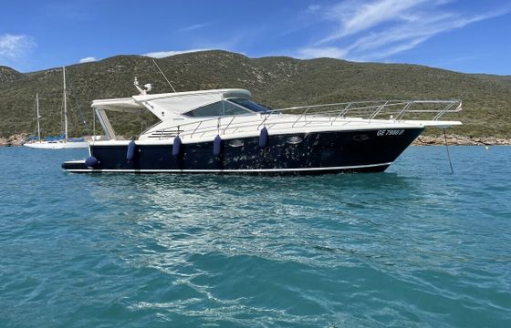 Uniesse 42 open