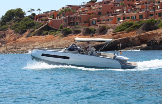 Invictus 280 GT