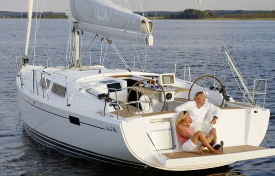 Hanse 385