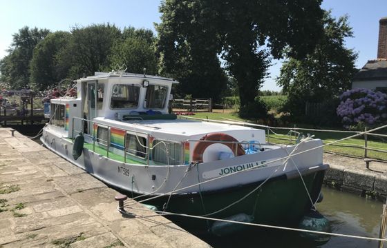 Locaboat Penichette 930