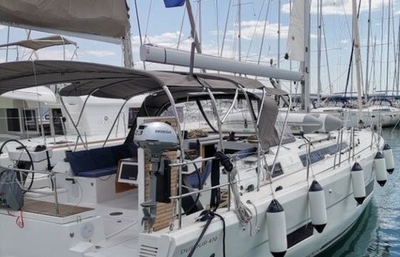 Dufour 470