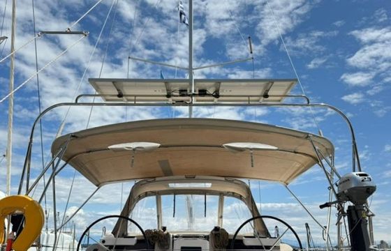 Dufour 390