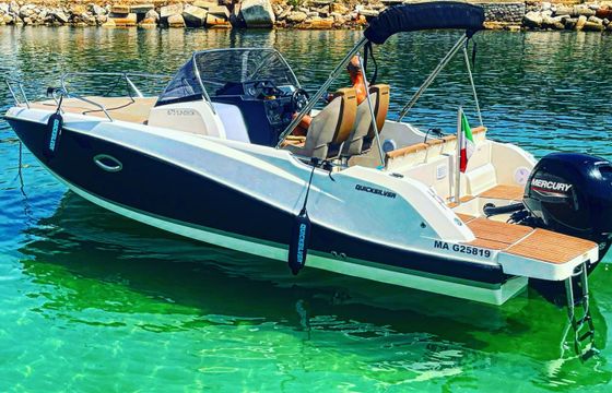Quicksilver Activ 675 Sundeck Sport