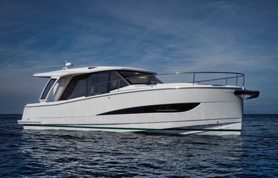 Greenline 39