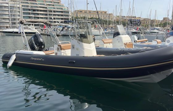 Capelli Tempest 690