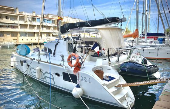 Lagoon 380 S2
