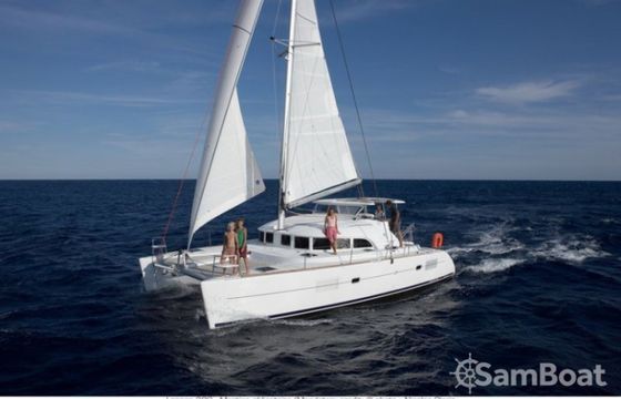 Lagoon 380