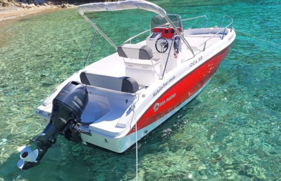 Yamaha Up To 7 Persons and 70 HP engine