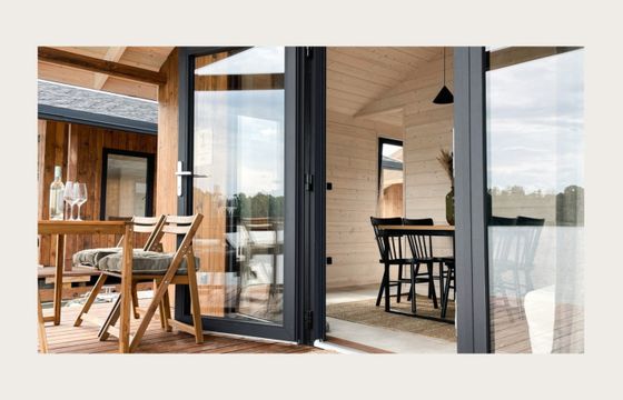 FLOATING Chalet
