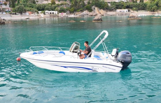 Yamaha Up To 7 Persons and 115 HP engine