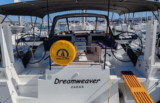 Dufour 530