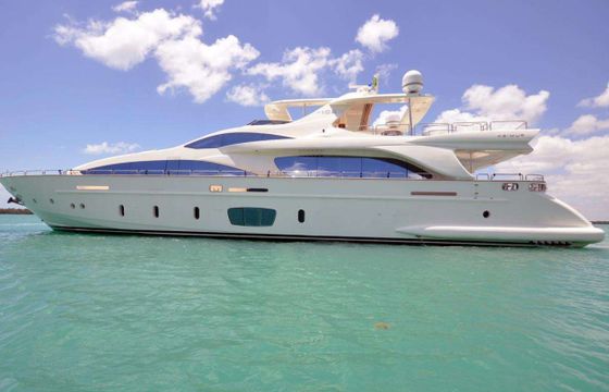 Azimut 105 YCG