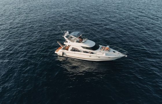 Sunseeker Manhattan 48 Fly