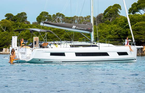 Dufour 44