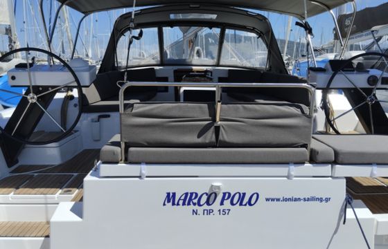Dufour 470