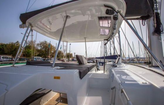 Lagoon 46