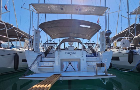 Dufour 44