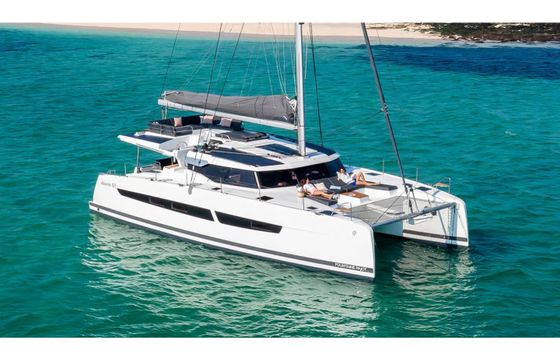 Fountaine Pajot Aura 51