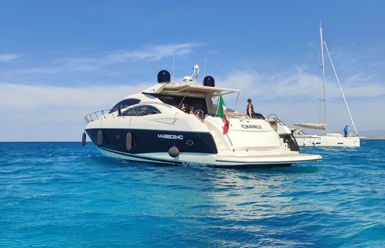 Sunseeker Predator 72
