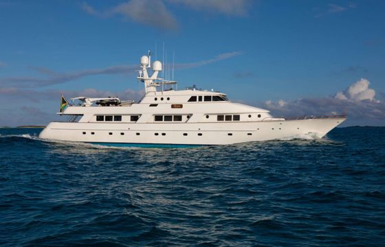 NQEA Yachts Jack Hargrave design RENA