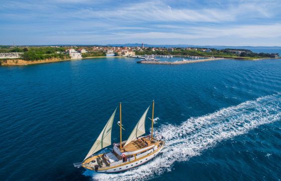 Custom ADRIATIC BREEZE