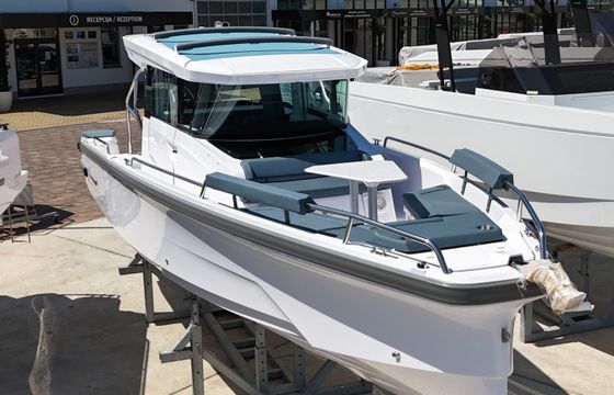 Axopar 29 XC Cross Cabin
