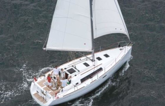 Bénéteau Oceanis 34