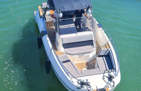 Bénéteau Flyer 8.8 SUNdeck