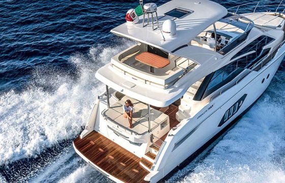 Absolute Yachts Absolute 50 Fly