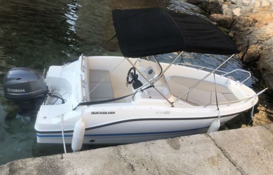 Quicksilver Activ 455 Open