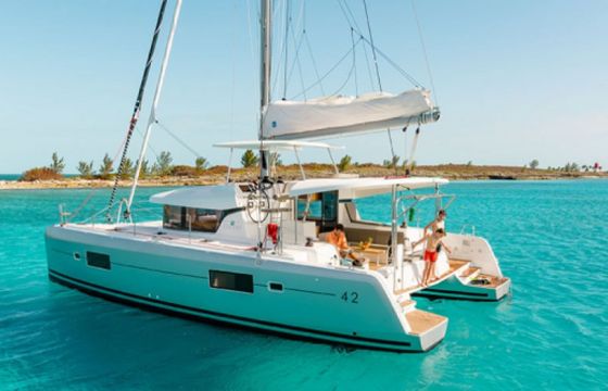 Lagoon 42