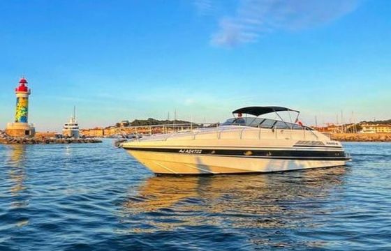 Pershing 40