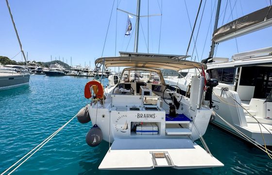 Dufour 430