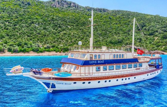 BODRUM SHIPYARDS LOVE BOAT