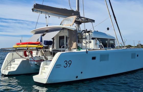 Lagoon 39
