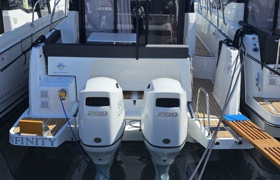 Jeanneau Merry Fisher 895