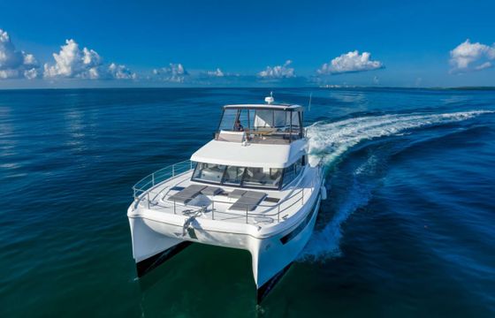 Fountaine Pajot AU Natural