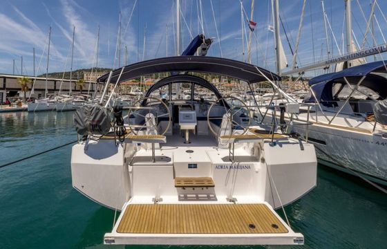 Bavaria C42
