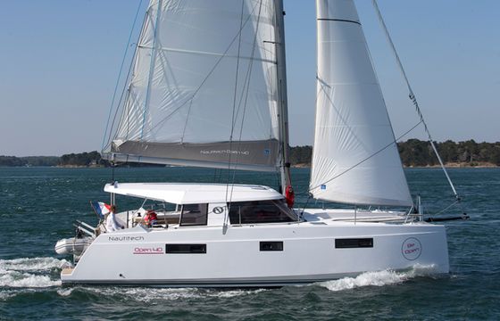 Nautitech 40