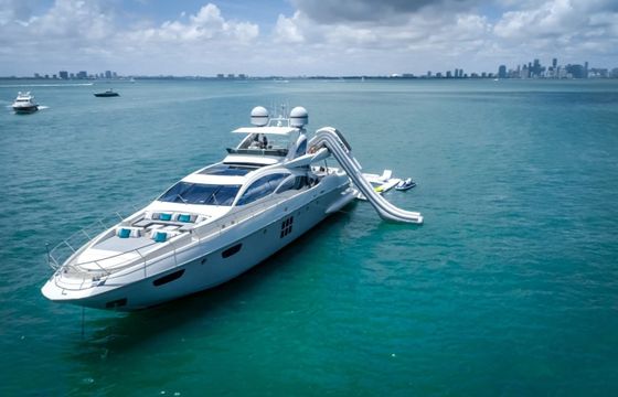 Azimut 103’ azimut S