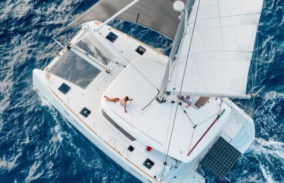 Lagoon 39