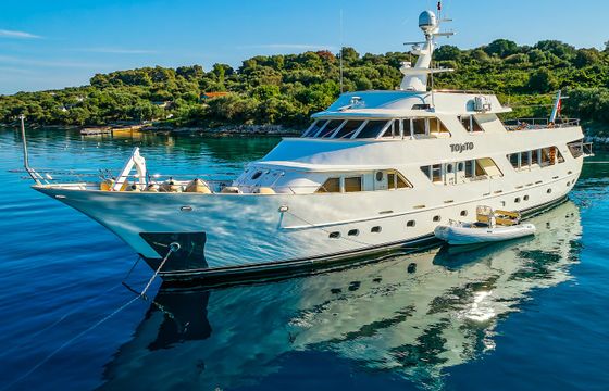 Benetti Classic 115