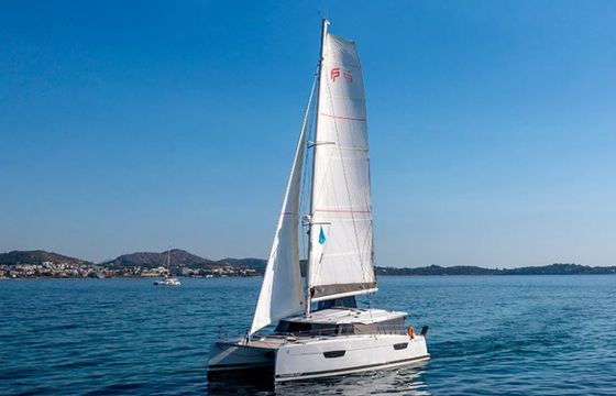 Fountaine Pajot Astrea 42