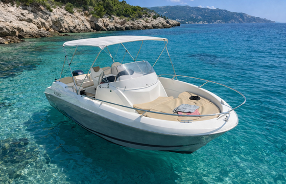 Bénéteau Flyer 650 Open