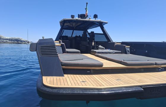 Wally Power 47