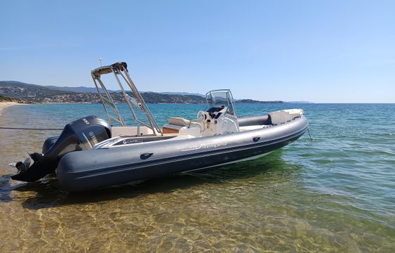 Capelli Tempest 775