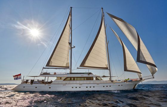 Luxury motor sailer