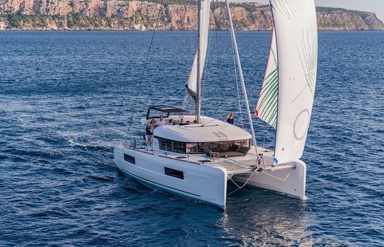 Lagoon 40