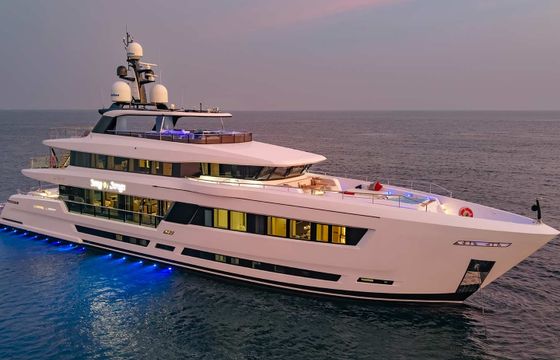 Motoryacht Song of Songs