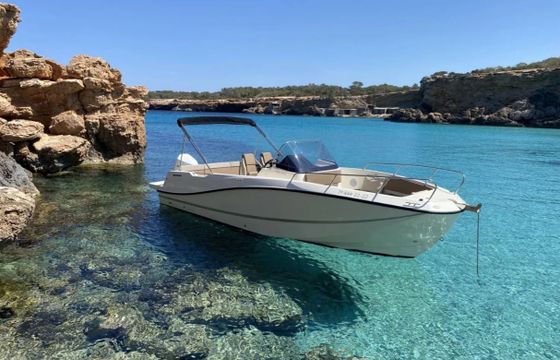Quicksilver Activ 755 Open